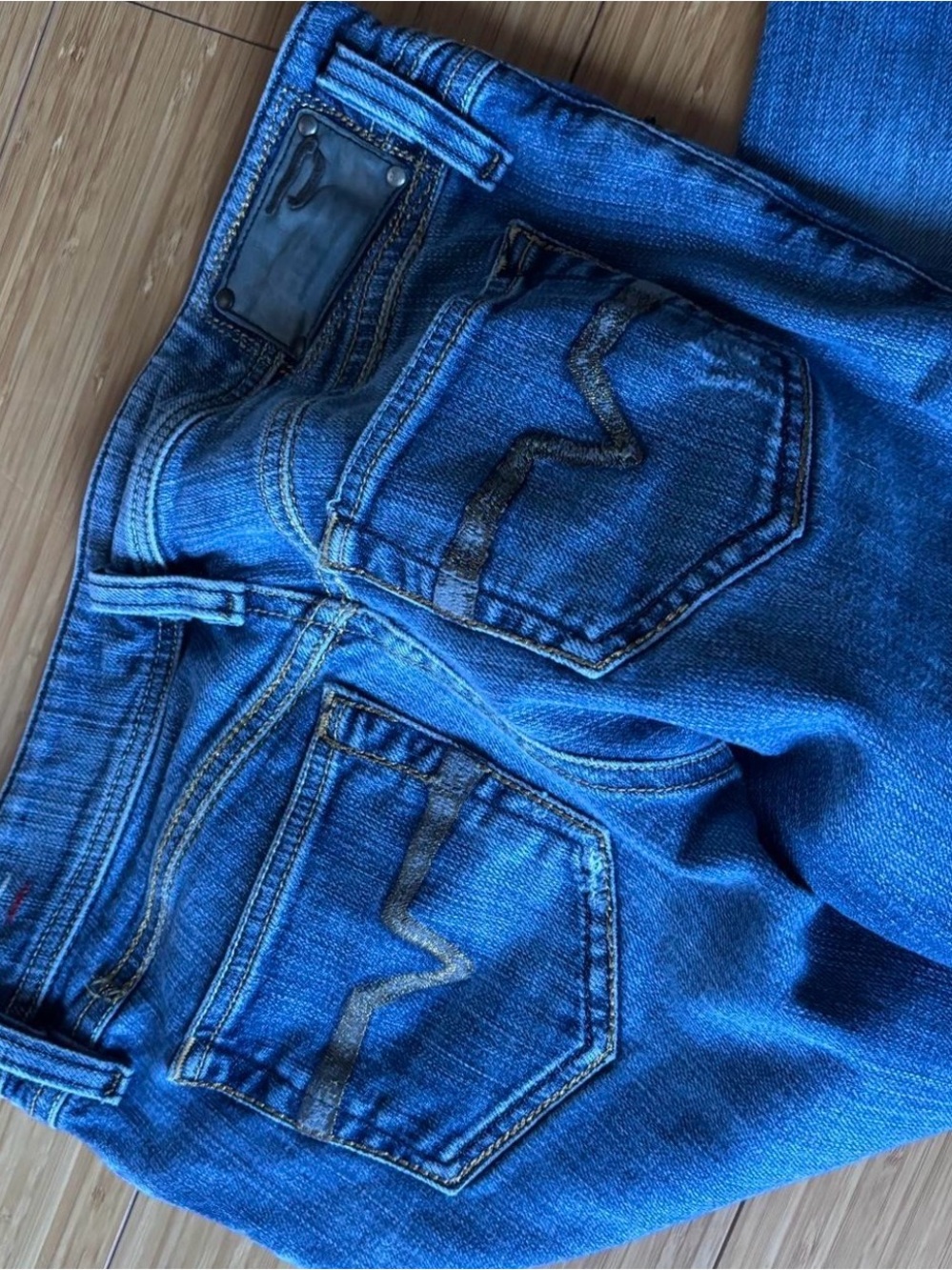 Y2K vintage Diesel Women's Blue Straight Leg Jeans-great condition size 27